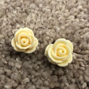 NWOT Ivory Rose Earrings